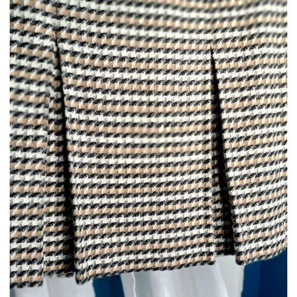 Talbots Skirt Women Sz 6P Houndstooth Plaid Pleated Wool Mix Black, White, Tan - Picture 3 of 8